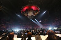 ステージ側から観た会場内の様子（撮影：上飯坂一）。