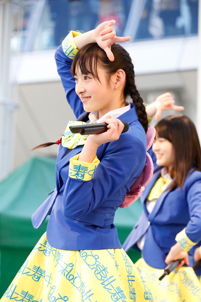 松野莉奈