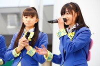 星名美怜（写真左）と鈴木裕乃（右）。