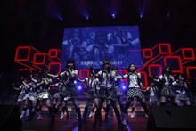 「AKB48 リクエストアワー セットリストベスト100 2013」1日目の様子。83位「RIVER」を披露するAKB48。（C)AKS