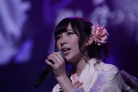 「AKB48 リクエストアワー セットリストベスト100 2013」1日目の様子。「もしも私が空に住んでいたら」を披露する岩佐美咲。（C)AKS