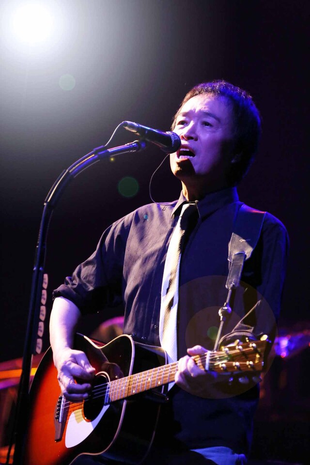 写真は2012年11月6日の東京・NHKホール公演の模様。