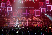 「AKB48 リクエストアワー セットリストベスト100 2013」3日目の様子。43位「Pioneer」を披露するチームA。（C)AKS