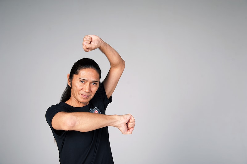 「簡単すぎてもダメだし、難しすぎてもダメだし、ちょっと苦労するように作っていて、なおかつカッコいいエクササイズになっている」とDVDをPRしたSAM。