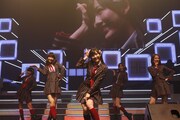 「AKB48 リクエストアワー セットリストベスト100 2013」4日目の様子。23位「初日」を披露するチームB。（C)AKS
