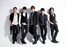 「TOKYO FM & JFN present EARTH×HEART LIVE 2013」でflumpoolと競演したMayday。