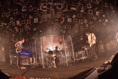 写真は1月31日のライブの模様（撮影：古溪一道）。