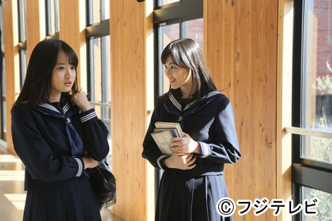 ドラマ「ビブリア古書堂の事件手帖」のワンシーン。