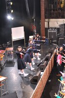 写真は「ももクロ試練の七番勝負 episode.3」第3戦の様子。