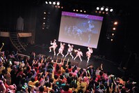 第1戦「ももクロ VS. オカルト」より。