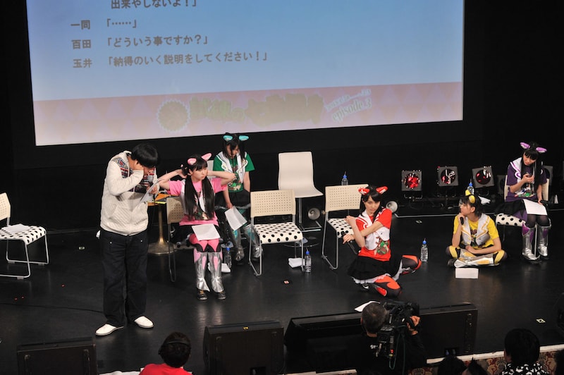 第4戦「ももクロ VS. 映画」より。