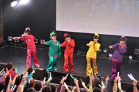 第5戦「ももクロ VS. 政治」より。