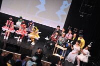 第7戦「ももクロ VS. 浅草」より。