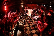 2月3日に行われたキュウソネコカミの東京・下北沢SHELTER公演の様子。Photo by Viola Kam(V'z Twinkle Photography)