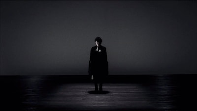 「MAHOROBA」のビデオクリップのワンシーン。