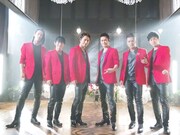 インフルエンザのため欠席した岩田剛典を除く6人のメンバー。