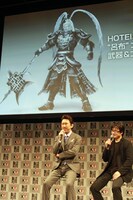 「HOTEIオリジナル“呂布”コラボレーション武器＆コスチューム」について語る布袋寅泰。