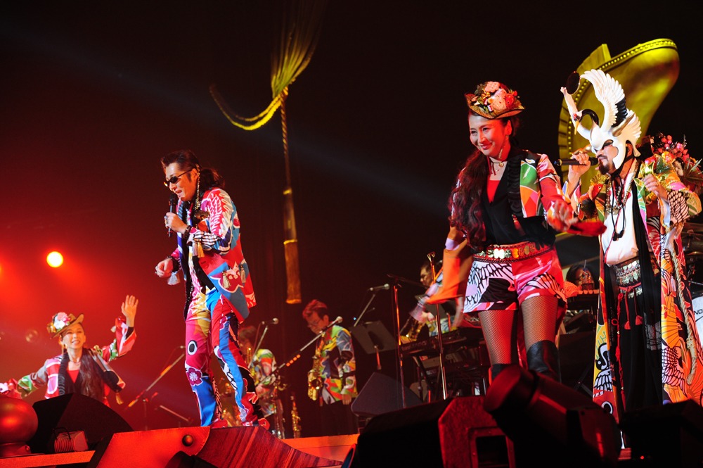 2月9日の日本武道館公演の模様。