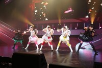 写真は「ももいろクローバーZ ももクロくらぶxoxo ～バレンタイン DE NIGHT だぁ～Z！」より。