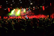 「上坂すみれプロジェクト 始動!! ～決起集会vol.0～」の様子。