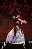 「上坂すみれプロジェクト 始動!! ～決起集会vol.0～」終演後の記者会見の様子。