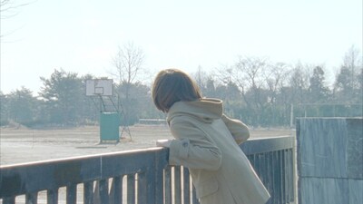 「PERFECT BLUE」ビデオクリップのワンシーン。