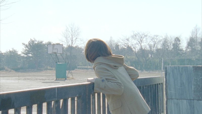 「PERFECT BLUE」ビデオクリップのワンシーン。