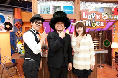 左から藤田琢己、大谷ノブ彦、高樹千佳子。