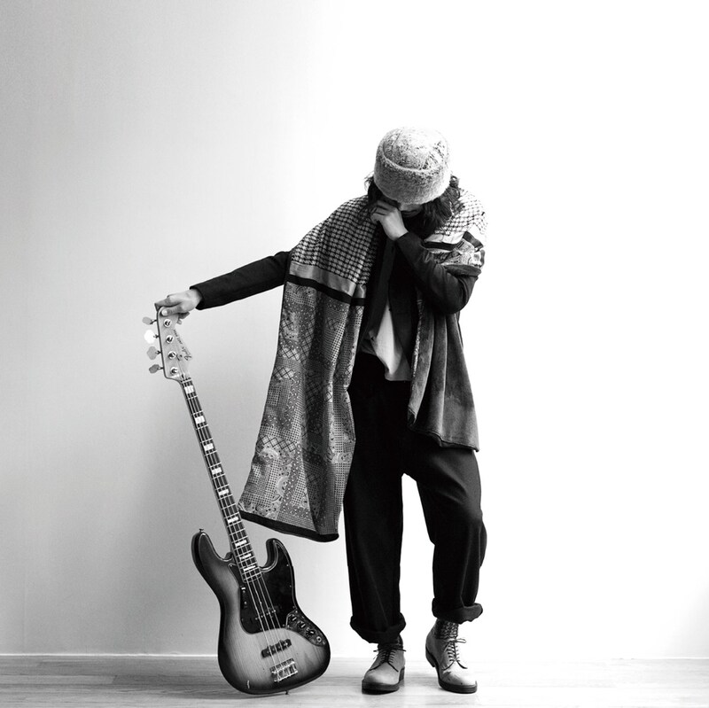 大橋トリオ「plugged」CD+DVD盤ジャケット