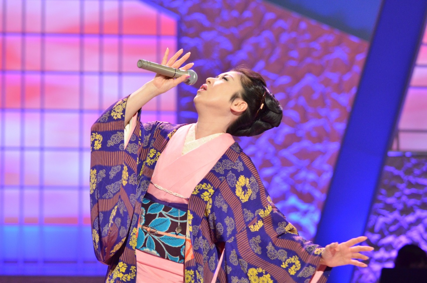 藤あや子