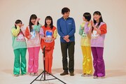 ももいろクローバーZとUstream Asiaの中川具隆社長（写真中央）。