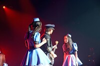 「ダムダムフリーダム」でペンネとアラビアータに凄む奥仲麻琴。