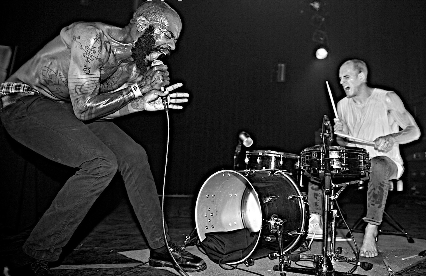 DEATH GRIPS