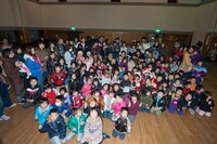 第8回被災地訪問の様子。 (C)AKS