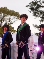 左からカイ、タクヤ、リョウガ。