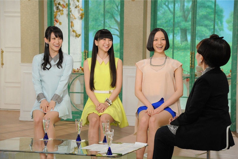 Perfumeが出演した「徹子の部屋」のワンシーン。 (c)テレビ朝日