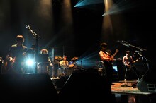 ASIAN KUNG-FU GENERATION（撮影：三浦憲治）