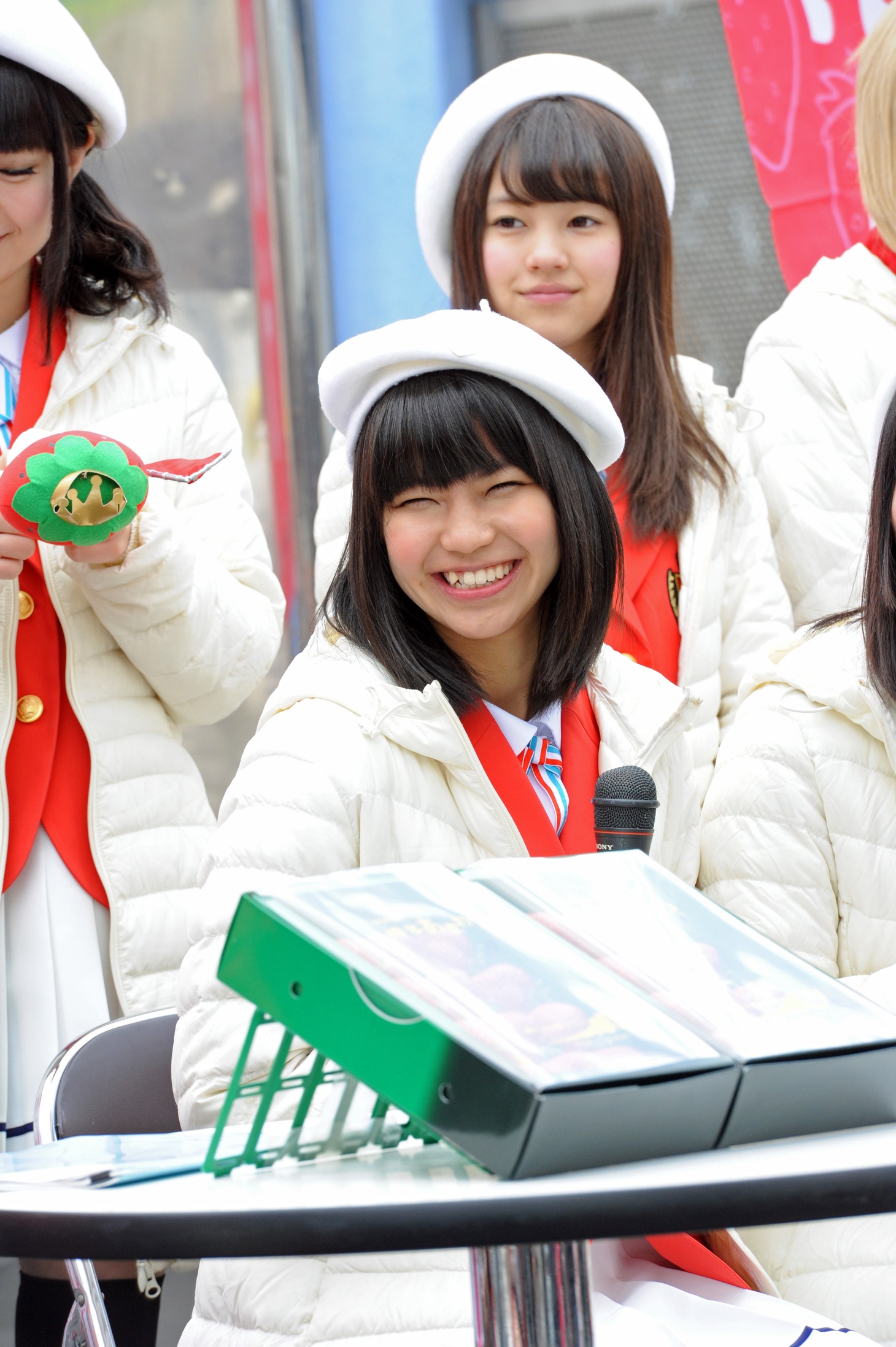 天野なつ