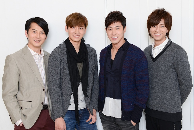 左から石黒英雄、チャンミン、ユンホ、三浦翔平。