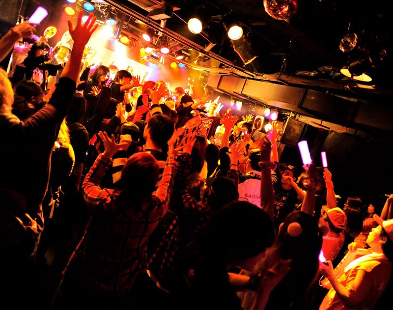 3月3日に行われた「ODOROOM LIVE in OSAKA」の様子。