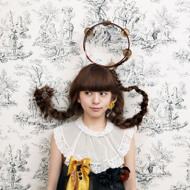 Qoo Bee Little「Positivity」ジャケット