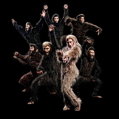 特殊メイクで猿と化した土屋アンナと氣志團。