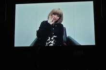 ビデオメッセージで喜びを表したきゃりーぱみゅぱみゅ。