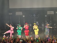 ももいろクローバーZ