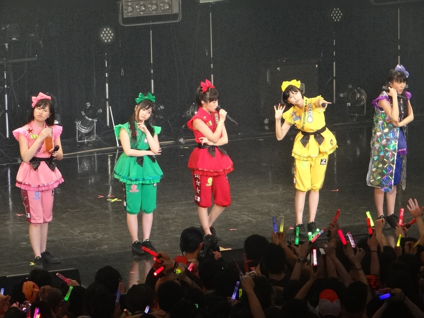 ももいろクローバーZ