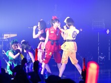 ももいろクローバーZ