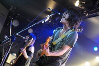 辻村有記（Vo, G）