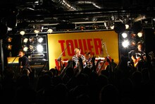 KNOCK OUT MONKEY（Photo by Rie Suwaki[MAXPHOTO]）