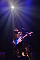 川谷絵音（indigo la End / Vo, G）（Photo by 古溪一道）