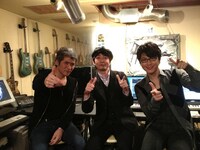 写真左から吉川晃司、増子直純（怒髪天）、及川光博。